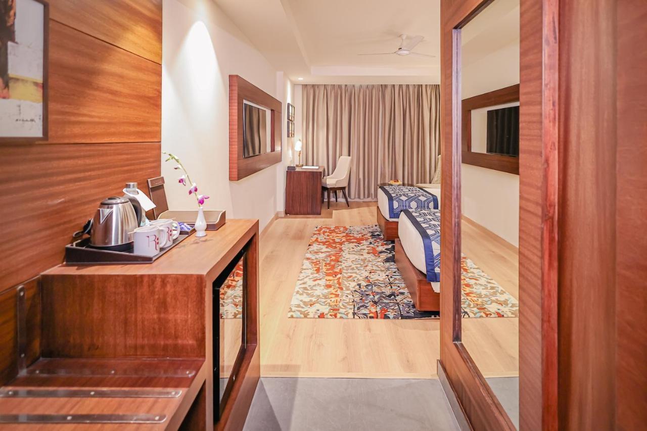 Regenta Dehradun By Royal Orchid Hotels Limited Exteriér fotografie