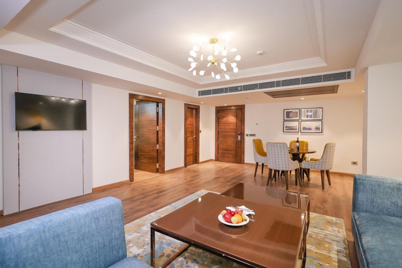 Regenta Dehradun By Royal Orchid Hotels Limited Exteriér fotografie