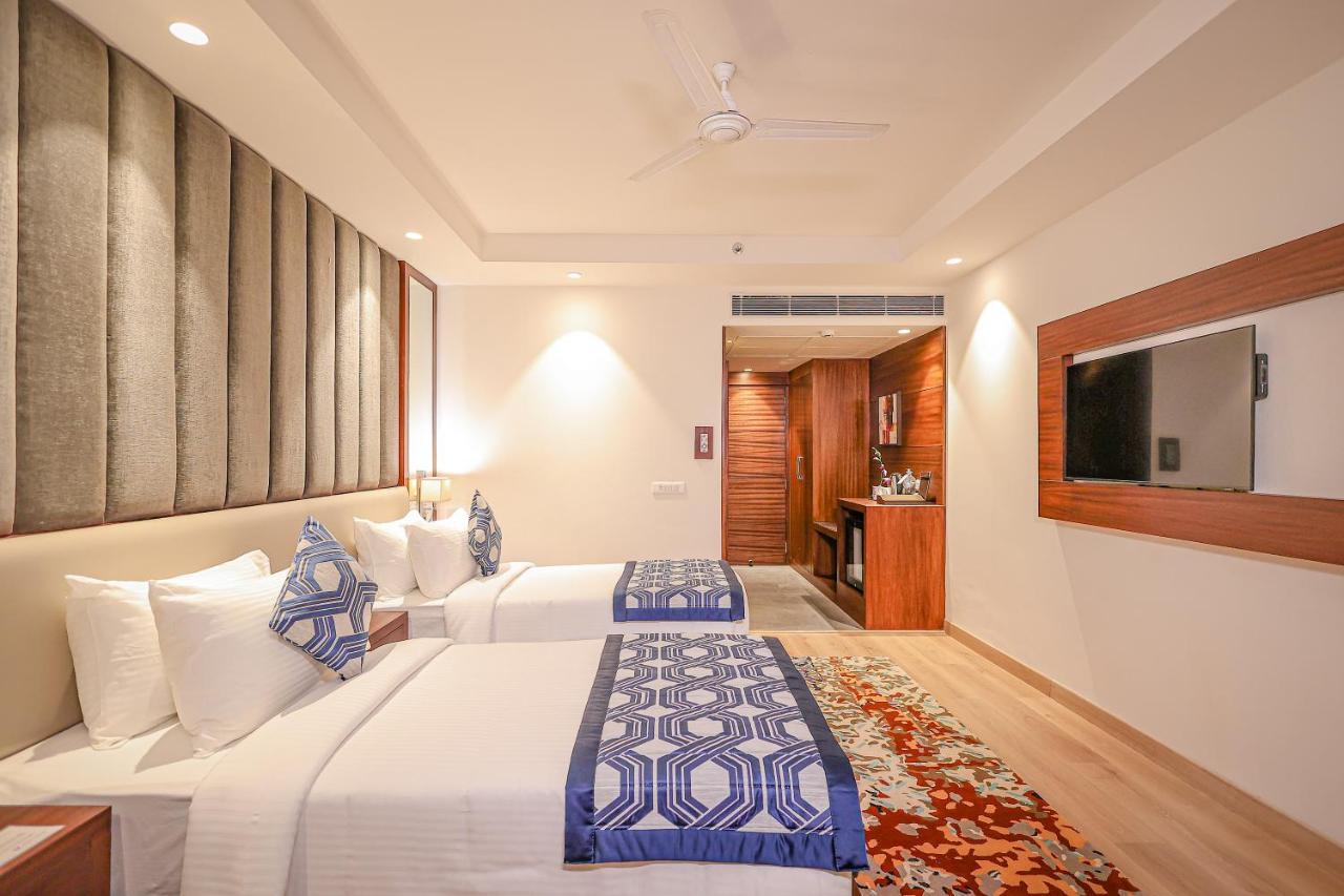 Regenta Dehradun By Royal Orchid Hotels Limited Exteriér fotografie