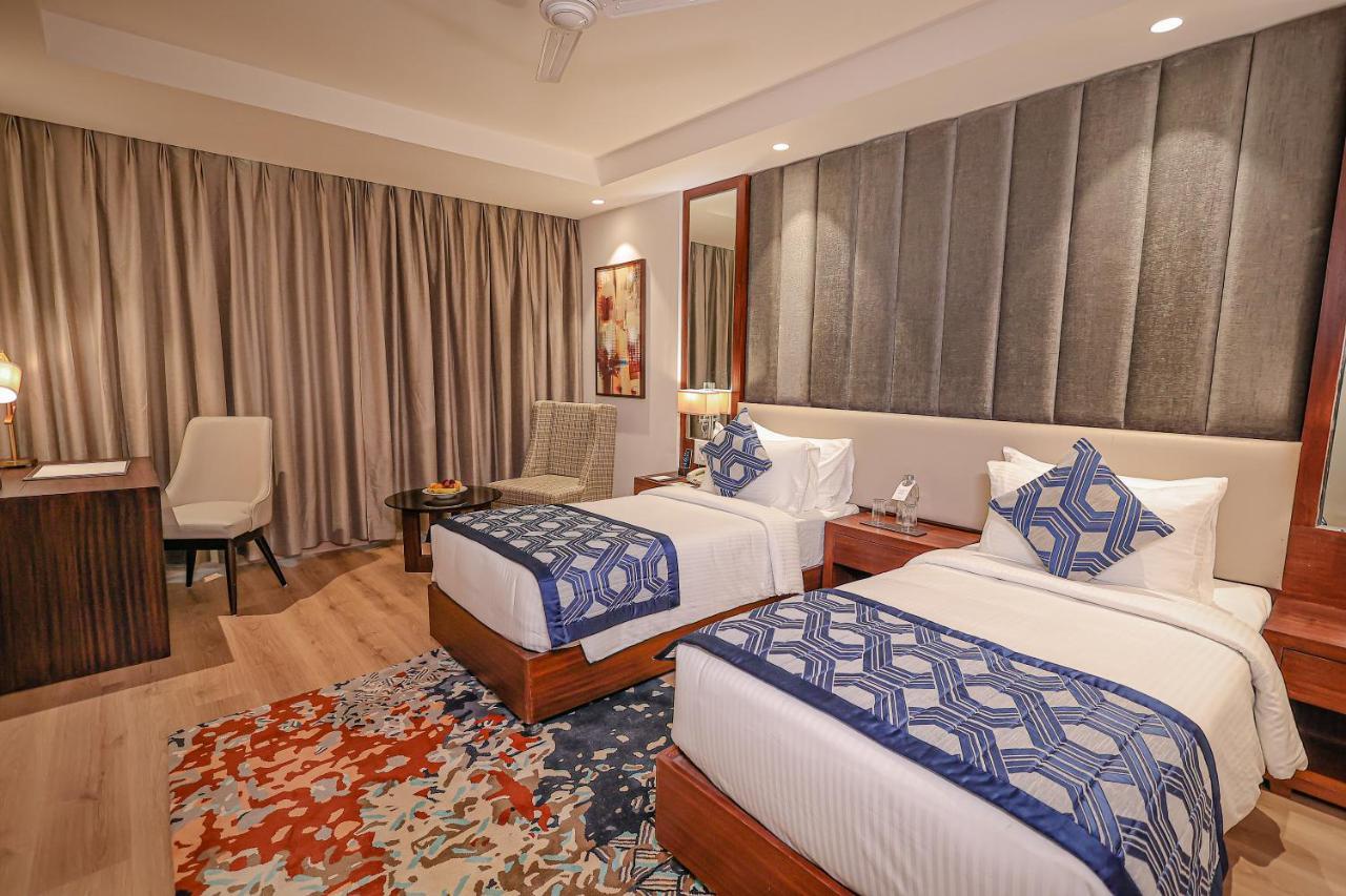 Regenta Dehradun By Royal Orchid Hotels Limited Exteriér fotografie