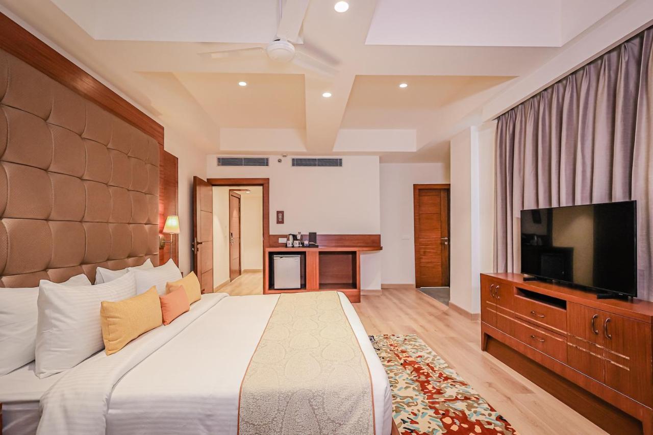 Regenta Dehradun By Royal Orchid Hotels Limited Exteriér fotografie