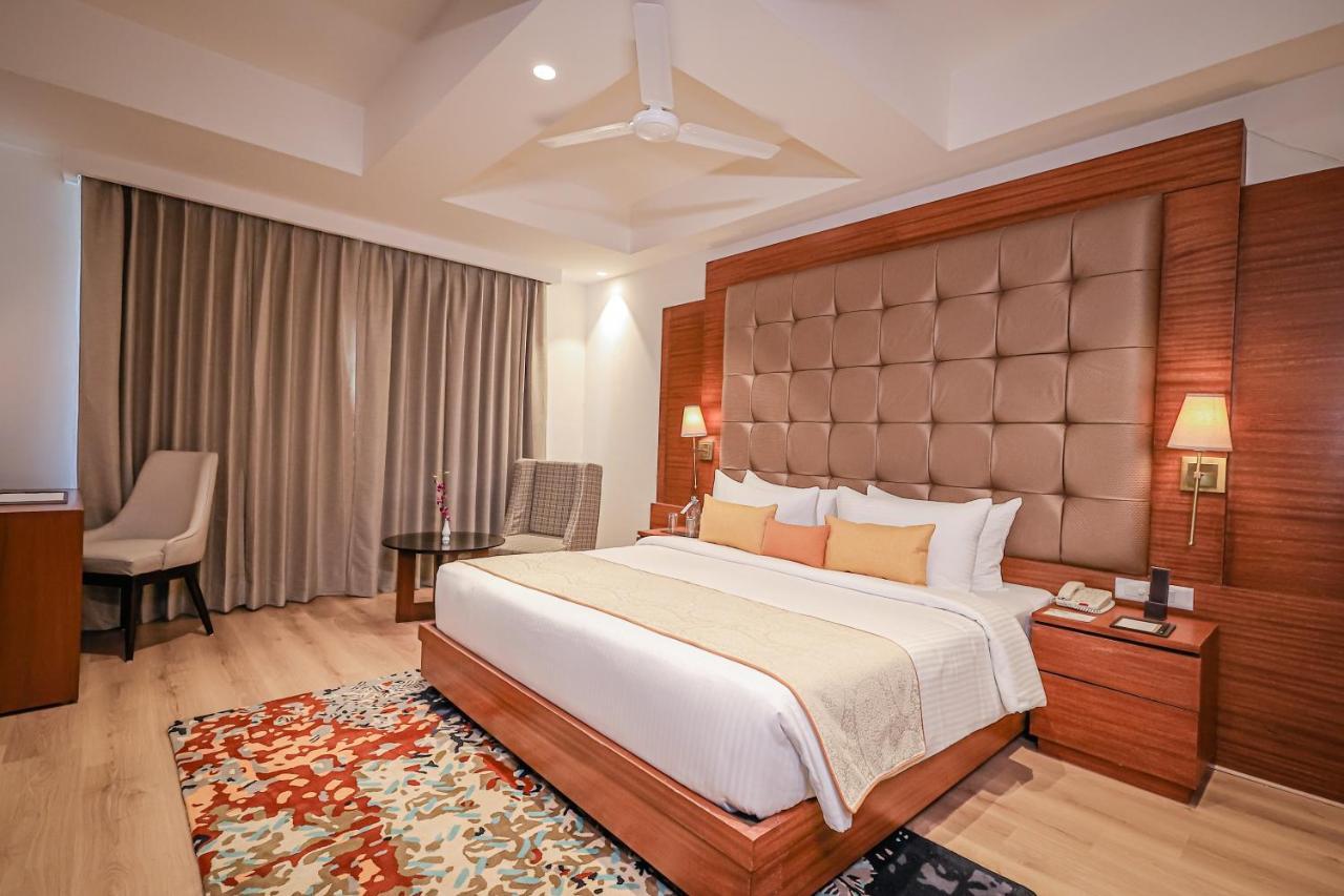 Regenta Dehradun By Royal Orchid Hotels Limited Exteriér fotografie